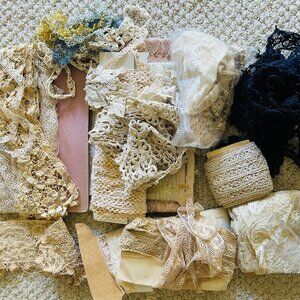 Lot of HANDMADE vintage lace